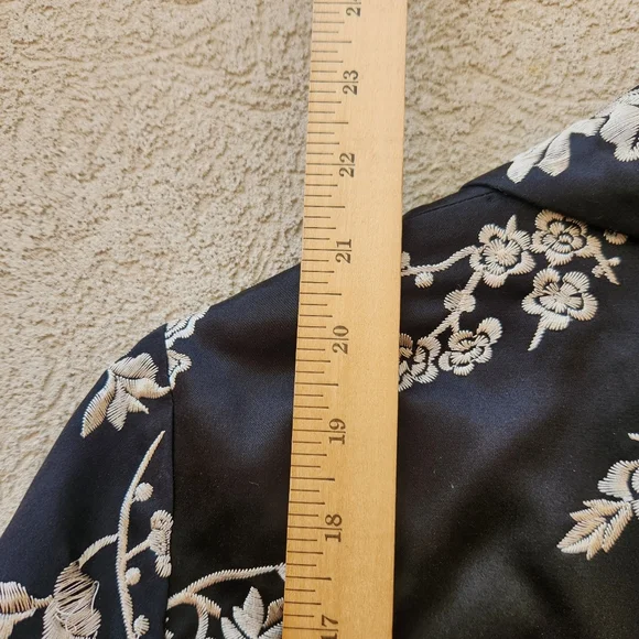 CHICO'S Women's Blazer Medium Black Silk Blend Embroidered Floral Whimsigoth - Picture 8 of 10